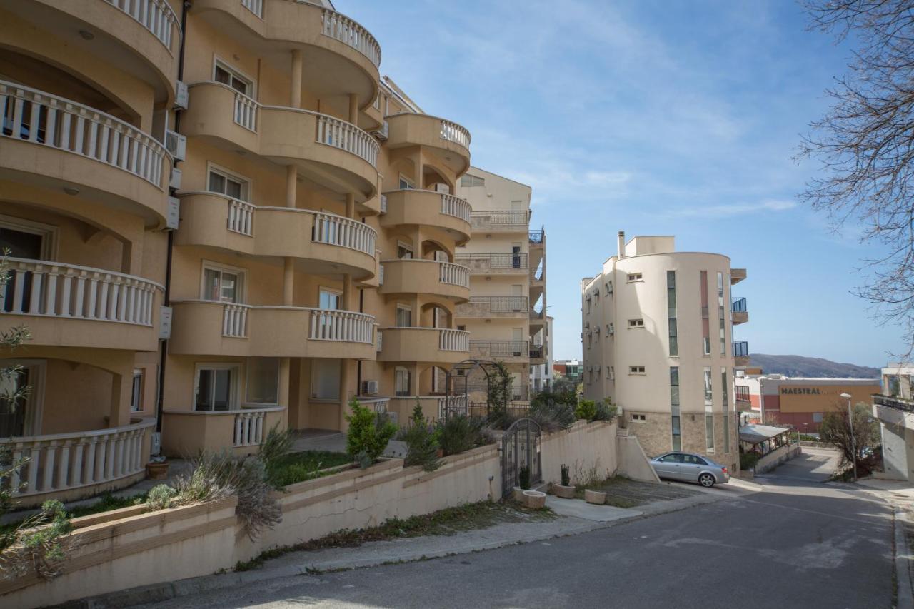 Zen Apartment Przno Sveti Stefan Exterior foto