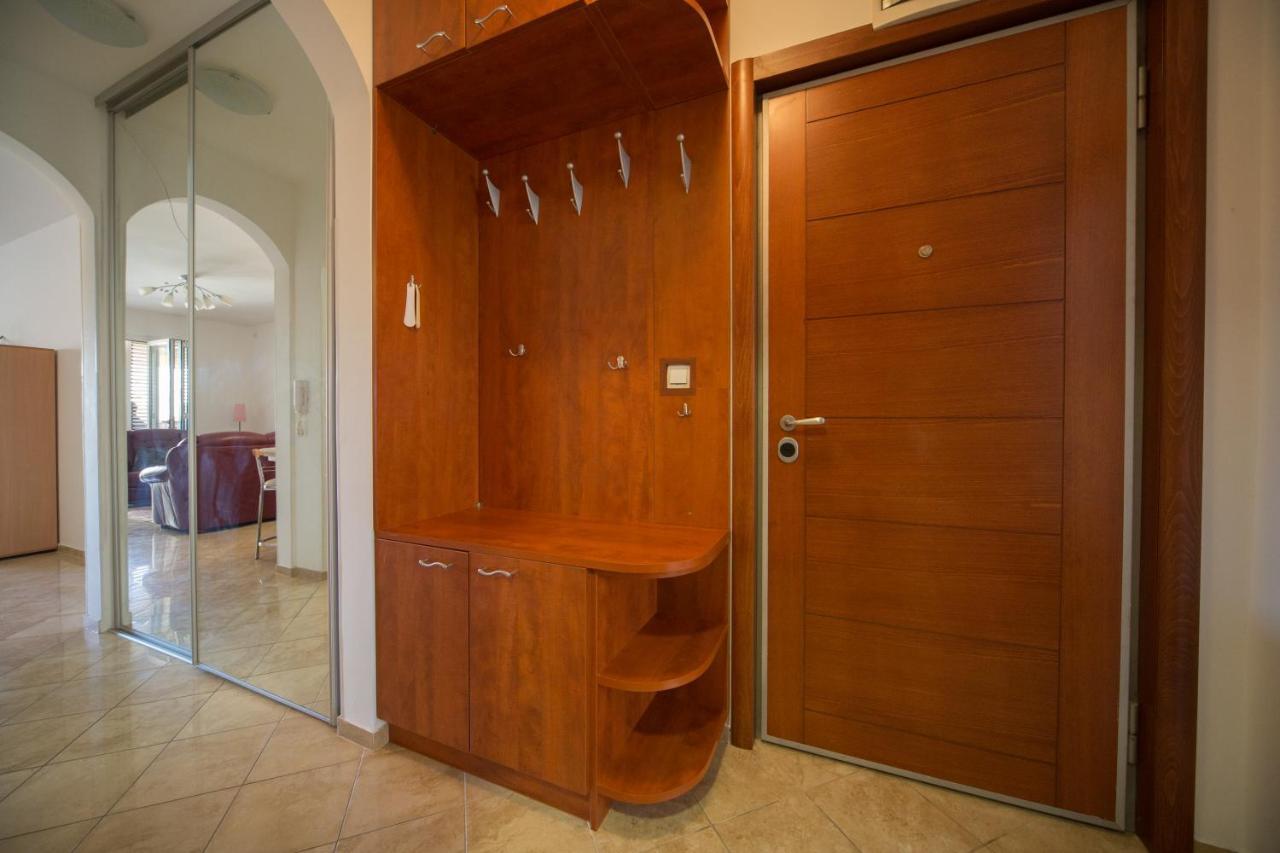 Zen Apartment Przno Sveti Stefan Exterior foto