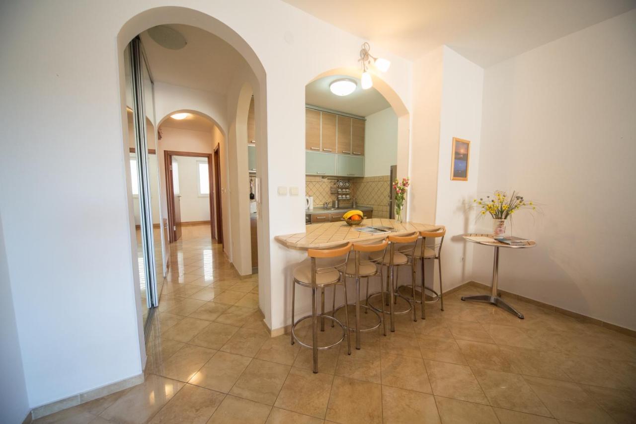 Zen Apartment Przno Sveti Stefan Exterior foto