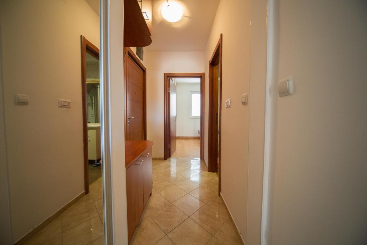 Zen Apartment Przno Sveti Stefan Exterior foto